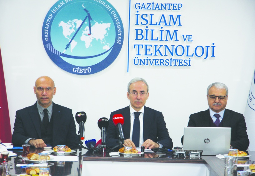 Sadece kalitemiz ile övünen  bir üniversite olmak istiyoruz