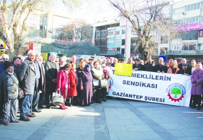 Ekonominin faturasını, mafya babalarına kafa kesenlere, cemaat ve tarikatlara ödetin