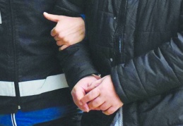 FETÖ operasyonlarında 63 kişi gözaltına alındı, 36'sı tutuklandı
