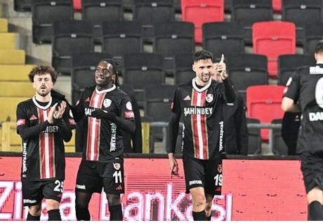 Gaziantep FK, İstanbulspor’u kupada 4-0 mağlup etti