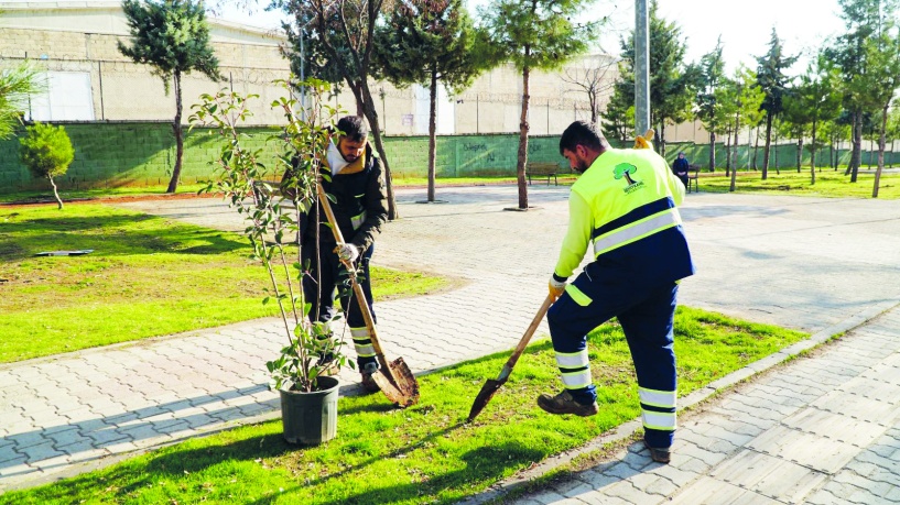 Burak Mahallesi’nde park yenilendi