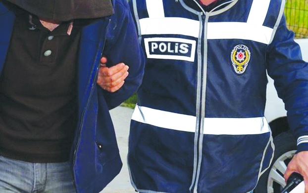 Antep'te dolandırıcılık operasyonunda 7 zanlı tutuklandı