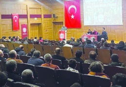 Tekstil ve dokuma işçileri greve hazırlanıyor