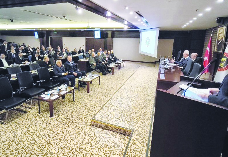 ‘’Pandemiden başlayarak son dört yılda  ekonomik ve psikolojik anlamda çok yıprandık”