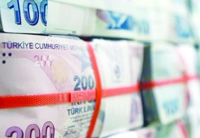 Faiz yükü yurttaşa yüklendi