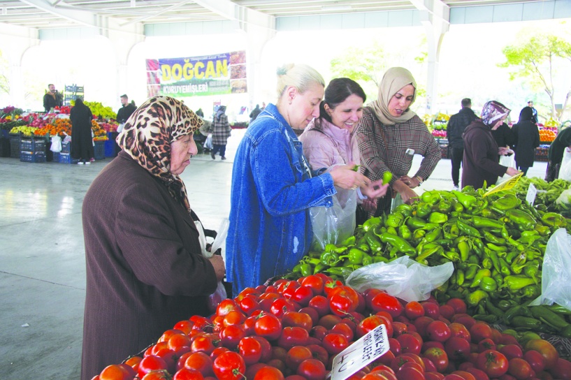 100 liranın 83 lirası mutfak alışverişine gidiyor