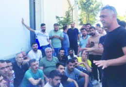 İşçi sınıfının politik ve bağımsız bir sınıf olarak mücadele etmesi gerektiğini savundu