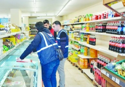 Ekonomi bozulup, enflasyon yükseldiğinde ahlak bozuluyor