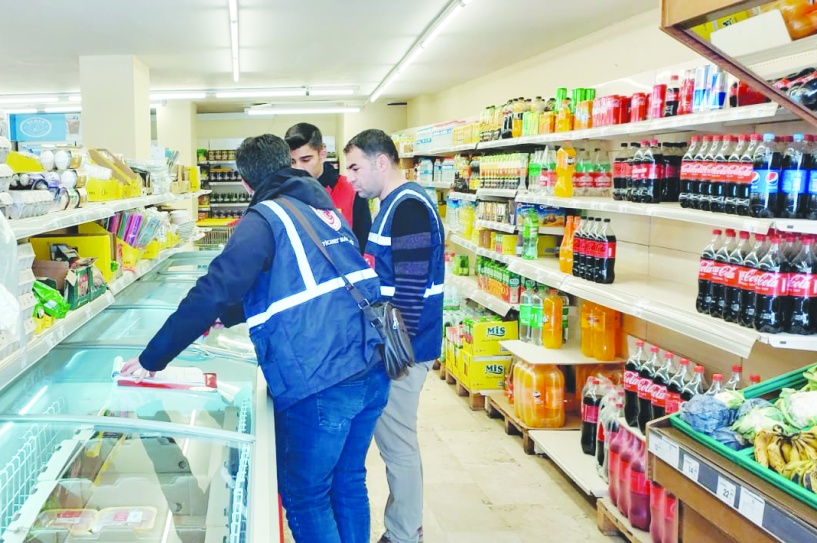 Ekonomi bozulup, enflasyon yükseldiğinde ahlak bozuluyor