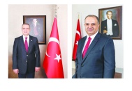 Hekimlerimiz ve tüm sağlık çalışanlarımız, toplumun en önemli yapı taşlarıdır