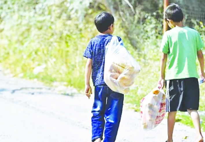 Milyonlarca çocuk okula  aç gitmek zorunda kalıyor