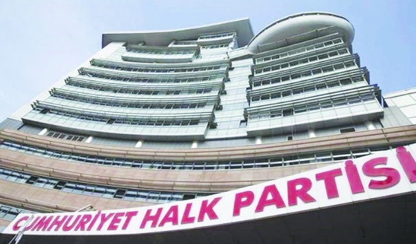 Demokrasi için yarın herkes sandık başına