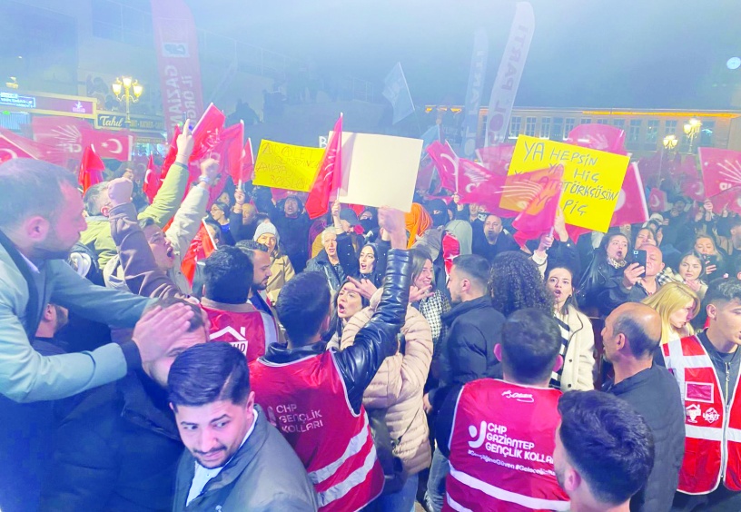 Adalete susamış 16 milyon vatandaş ön seçimde oy kullandı