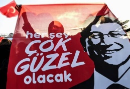 "Türkiye geri dönüşü olmayan bir noktaya yaklaşıyor"