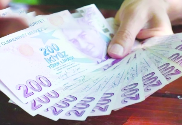 Mevduat faizi yeniden yüzde 50