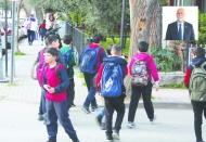 Okul çağında olan 1 milyon  584 bin öğrenci eğitim dışında