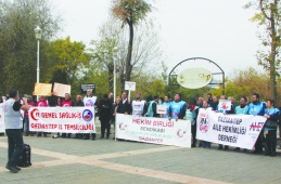 15 Tıp Fakültesi her yıl yurt dışına  hekim göndermek için mezun veriyor