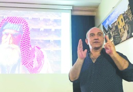 Her bir fotoğraf yeni bir hikaye anlatır, yeni bir bakış açısı sunar