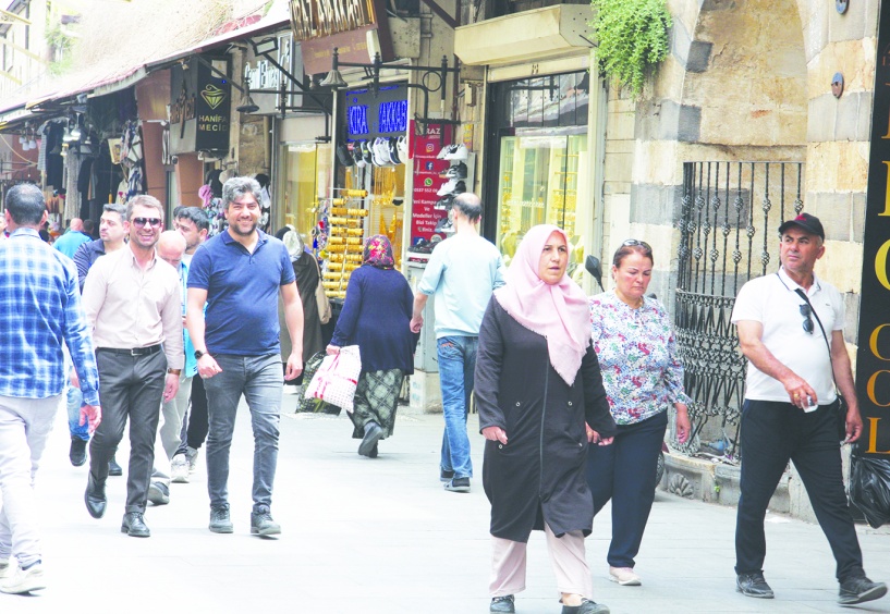 Halkın yüzde 66’sı ekonomi  yönetimine güvenmiyor