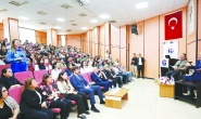 “İnsanlar doğduğunda tekstile sarılarak karşılanıyor, öldüğünde tekstile sarılarak uğurlanıyor”