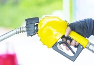Benzine zam geldi, motorine zam yolda