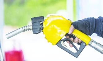 Benzine zam geldi, motorine zam yolda