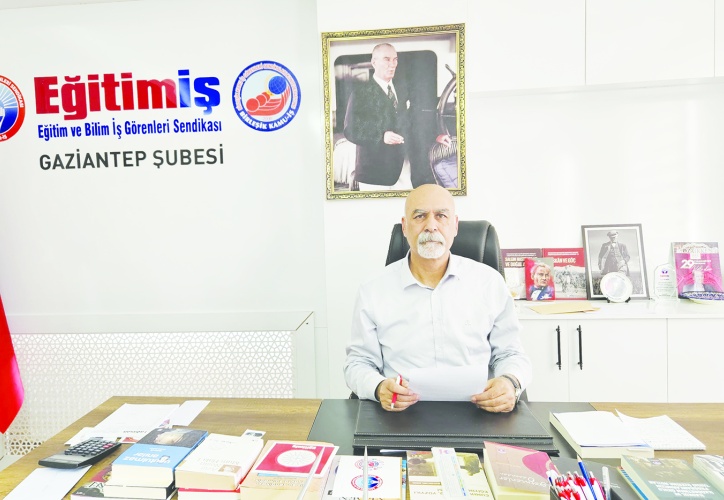 Kamusal alanın dini sembollerle kuşatılmasına tek tip yaşam biçiminin dayatılmasına karşıyız