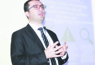 Çocuk istismarı vakalarında sağlık  çalışanları kararsız kalmamalı