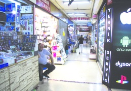 Karşılıksız çekteki artış ekonomik  krizin boyutunu gözler önüne serdi