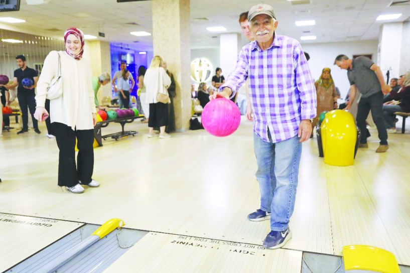 Bowling etkinliğinde buluştular