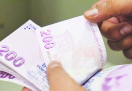 3 ve daha az işçi çalıştıran işverenler, ödemeleri banka yerine elden yapabilecek