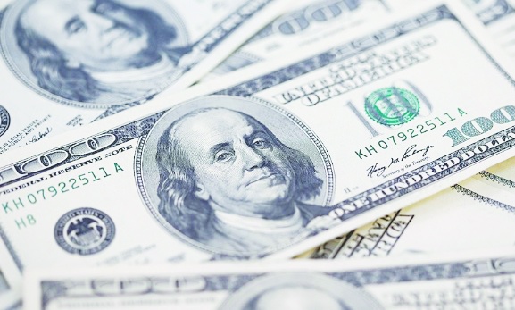 Cari açık nisanda 7,86 milyar dolar oldu