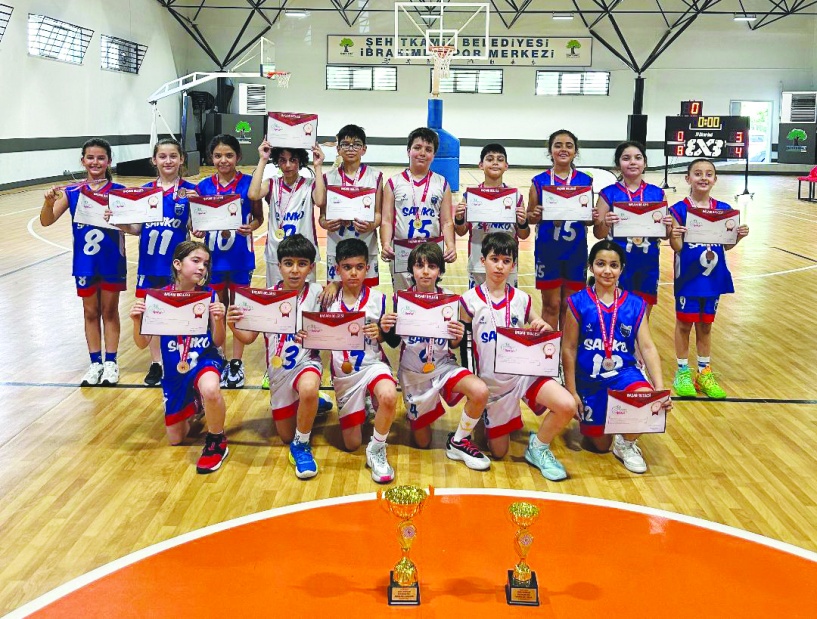 “3x3 Basketbol Turnuvası”nda, iki il şampiyonluğu elde etti