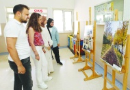 Öğrenci objektifinden sokak ve  doğa görüntüleri sergileniyor