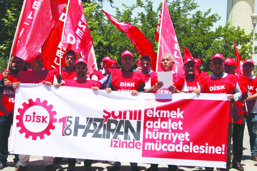 Soframızdaki ekmek küçülüyor  haklarımız elimizden alınıyor