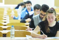 Sınav sırasında panik olursanız, derin nefeslere odaklanın!