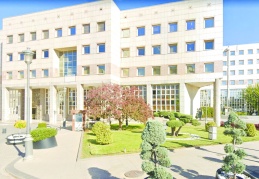 Milyonlarca vatandaşın ve tüyü  bitmemiş yetimin hakkı savruluyor