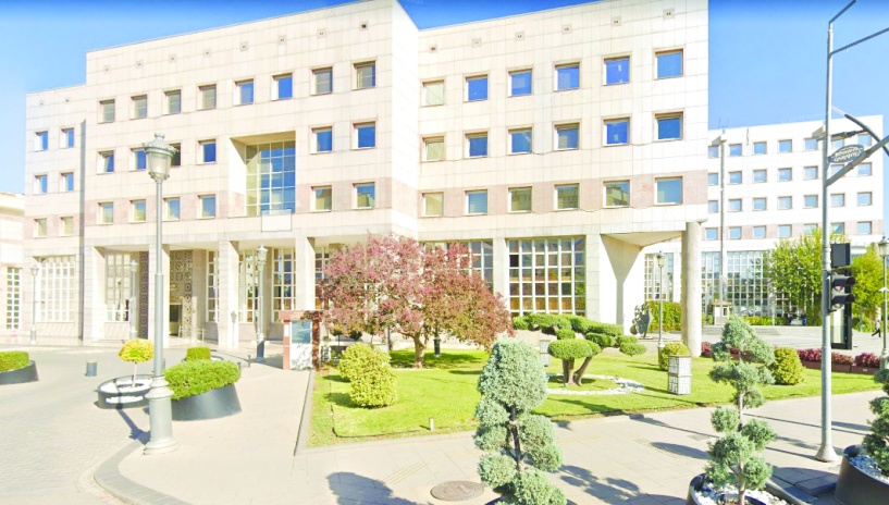 Milyonlarca vatandaşın ve tüyü  bitmemiş yetimin hakkı savruluyor