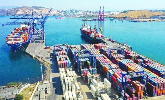 Dış ticaret açığı mayısta arttı