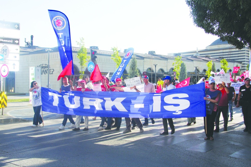 Yoksulluğa, adaletsizliğe ve duyarsızlığa tahammül kalmadı