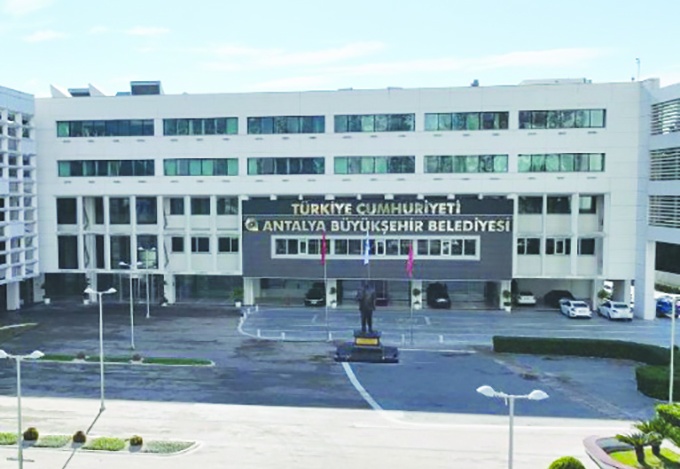 CHP'li üç belediye başkanına daha gözaltı