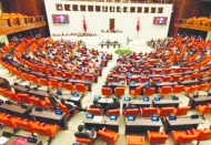 CHP'li 61 vekilin dokunulmazlığıyla ilgili tezkere Meclis'te