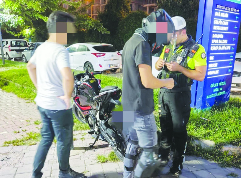 3 bin 477 araç trafikten men edildi