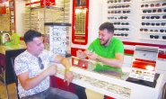 Hastalar, devlet hastanelerinde göz  randevusu almakta zorlanıyor