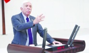 Cengiz Çandar: “Operasyonlar Türkiye'nin hukuk değil polis devleti olduğu görüntüsünü veriyor”