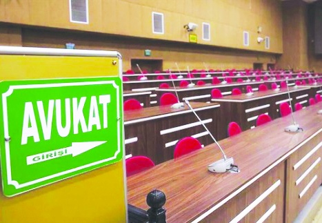 Genç avukatlara 6 ay ödemesiz büro kurma kredisi verilecek