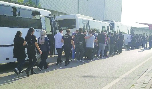 Antep’te dolandırıcılar yakalandı