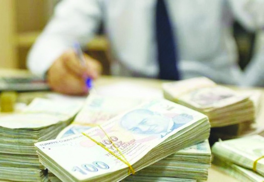 Bütçe açığı 1 trilyon liraya dayandı