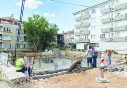 Ordu Caddesi’ndeki inşaata beton dökülecek diye tüm mahalleye 8 saat elektriksiz kaldı