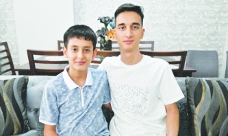 Biri LGS, diğeri YKS birincisi oldu